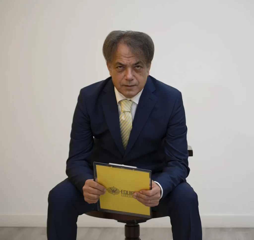 Psicologo Psicoterapeuta a Milanol Dr. Enrico Caruso fondatore di Equipe Logodinamica a Milano psicoterapia del profondo e musicoterapia per trasformare davvero la vita dei pazienti